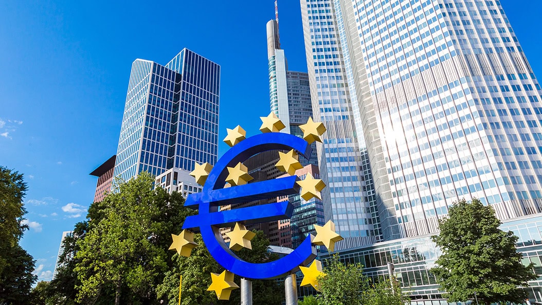 EZB in Frankfurt – faszinierende Architektur am Ufer des Mains
